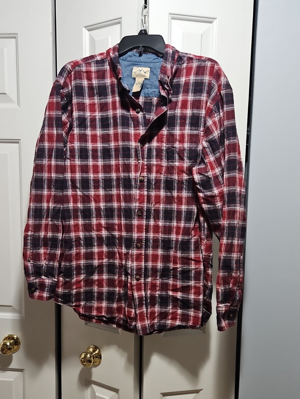 Vintage Blue Mountain Button Down Top